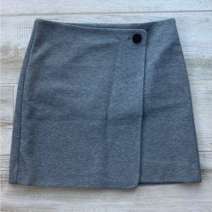 Loft Women’s skirt business mini skirt fold grey button textured fitted size 8